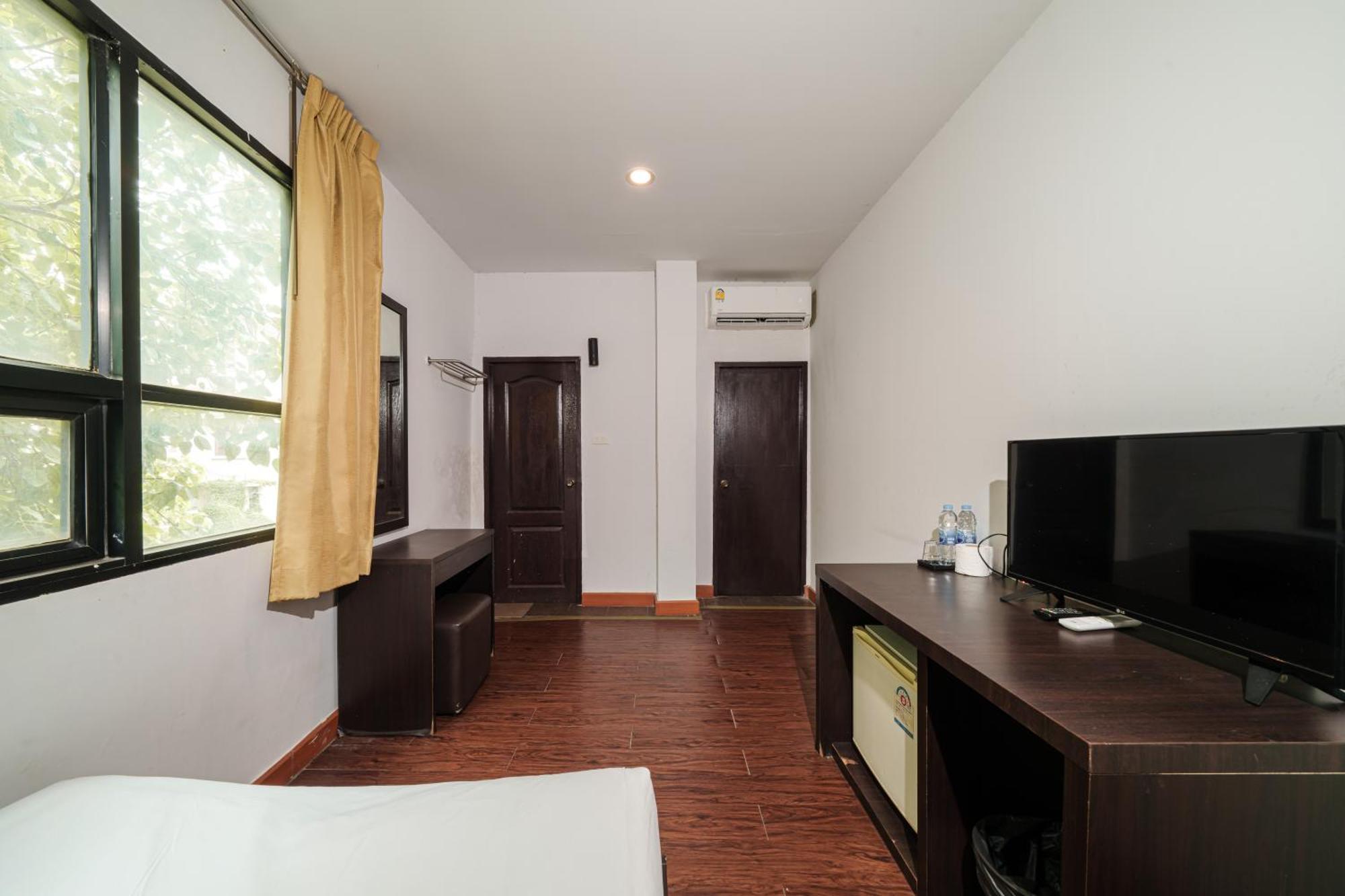 Dancenter Khaosan Park Apartment *